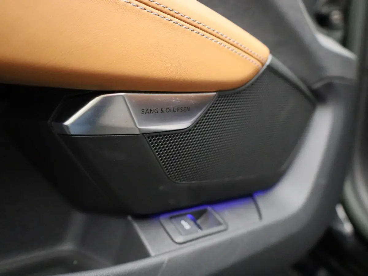 93 kWh 476 PK | Audi Exclusive | Navigatie | 360 Camera | Bang & Olufsen Premium | Dodehoek detectie | Adaptive cruise control | Stoelverwarming | Stoelventilatie | 21' Lichtmetalen velgen |