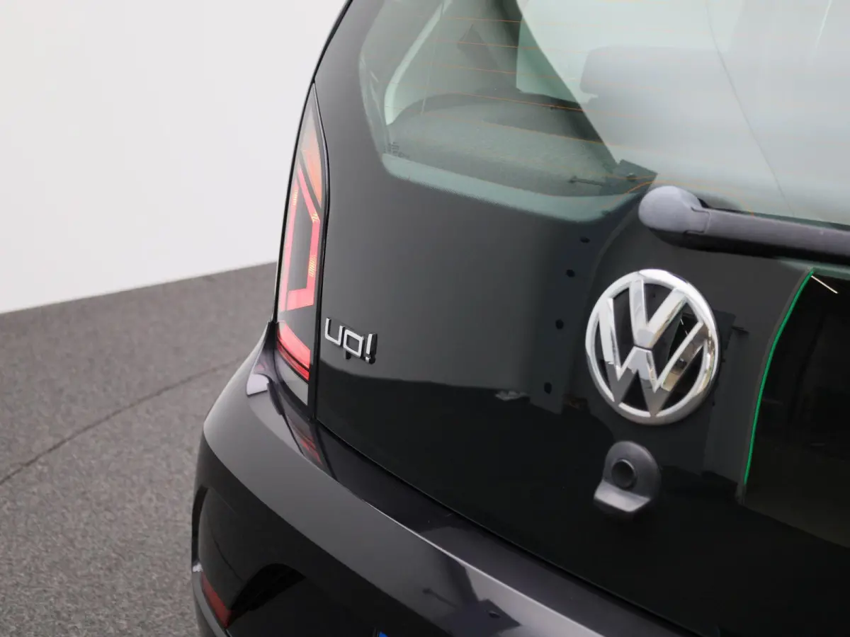 Up! 1.0 BMT move up! | AIRCO | BLUETOOTH | DAB RADIO | ELEKTRISCHE SPIEGELS |