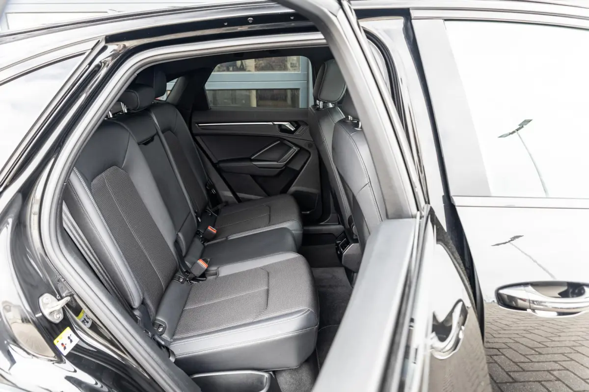 45 TFSIe 245pk PHEV S Edition | SoH 97% | Panoramadak | Trekhaak | Zwart Optiek | Smarthone Interface