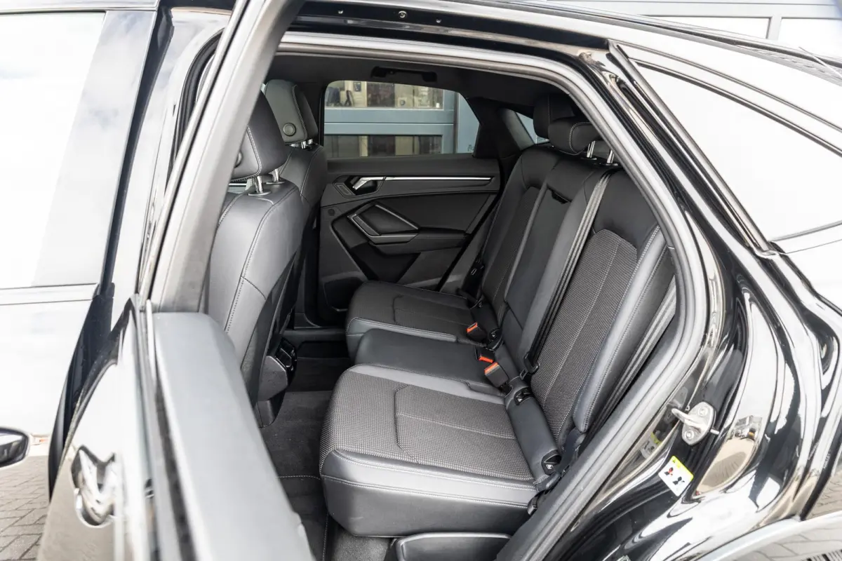 45 TFSIe 245pk PHEV S Edition | SoH 97% | Panoramadak | Trekhaak | Zwart Optiek | Smarthone Interface