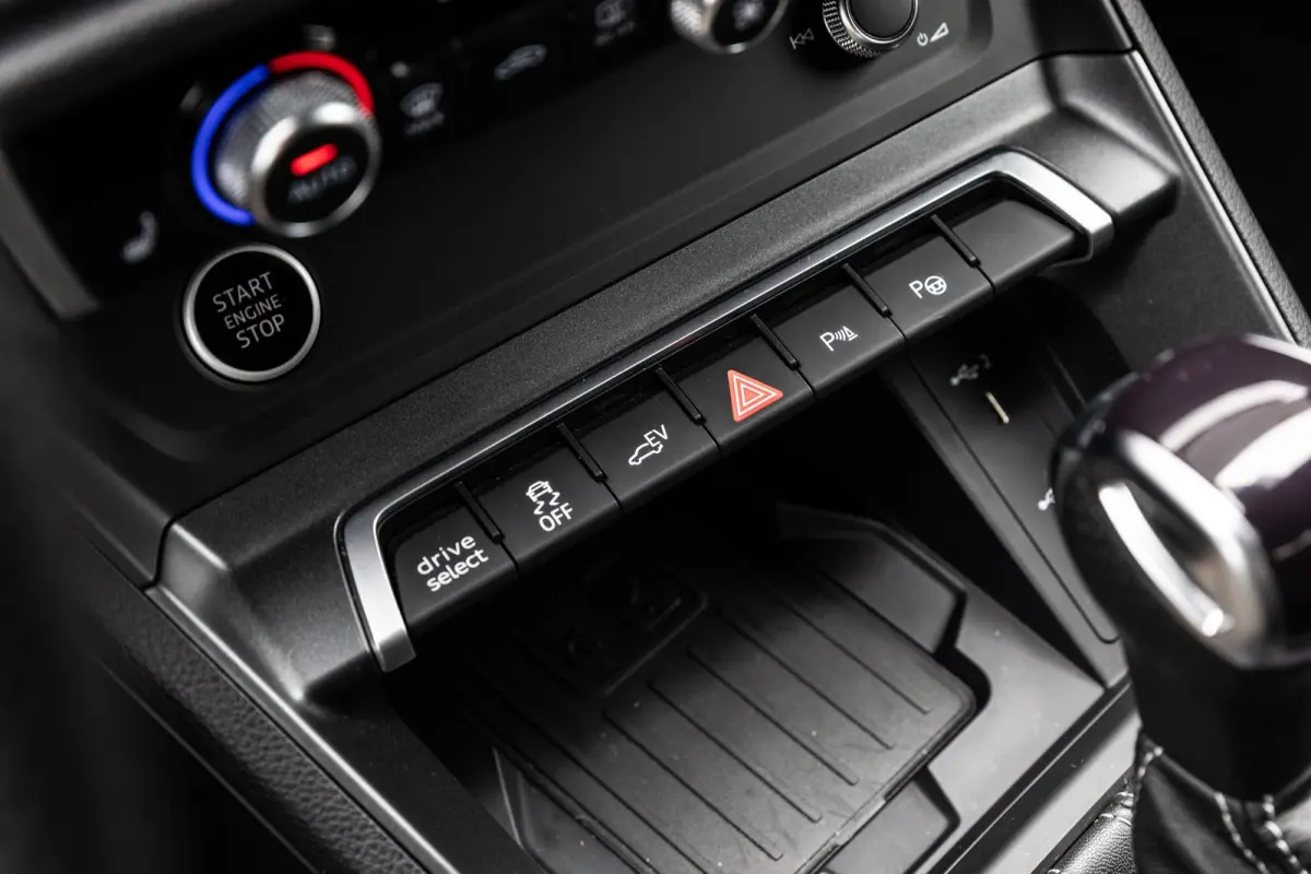 45 TFSIe 245pk PHEV S Edition | SoH 97% | Panoramadak | Trekhaak | Zwart Optiek | Smarthone Interface