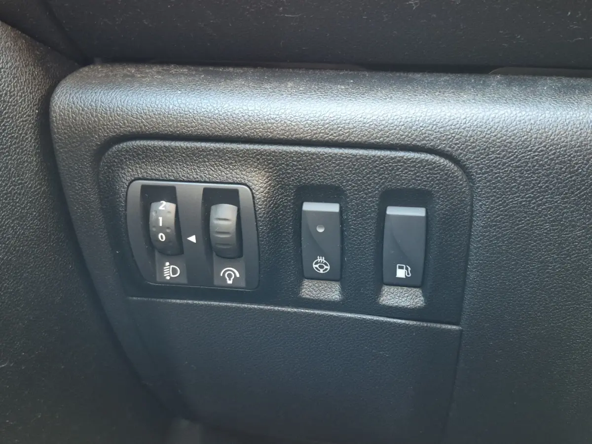 Estate 1.6 Plug-In Hybrid 160 Intens Trekhaak | Stoelverwarming | Keyless | Full LED | Parkeersensoren |