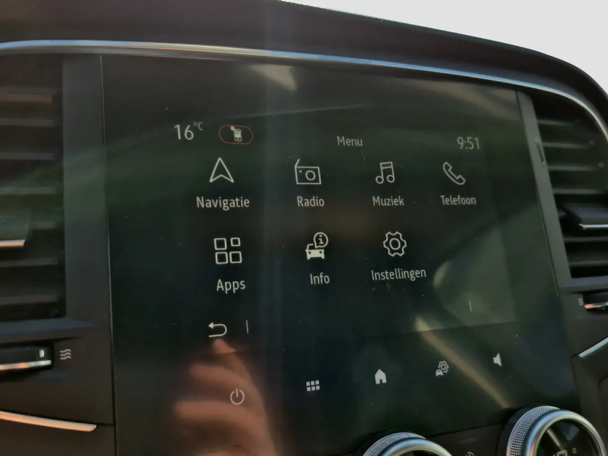 Estate 1.6 Plug-In Hybrid 160 Intens Trekhaak | Stoelverwarming | Keyless | Full LED | Parkeersensoren |