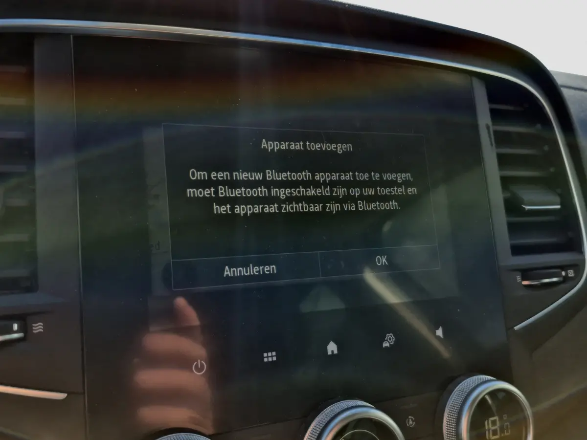 Estate 1.6 Plug-In Hybrid 160 Intens Trekhaak | Stoelverwarming | Keyless | Full LED | Parkeersensoren |