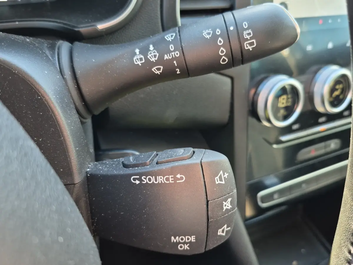 Estate 1.6 Plug-In Hybrid 160 Intens Trekhaak | Stoelverwarming | Keyless | Full LED | Parkeersensoren |