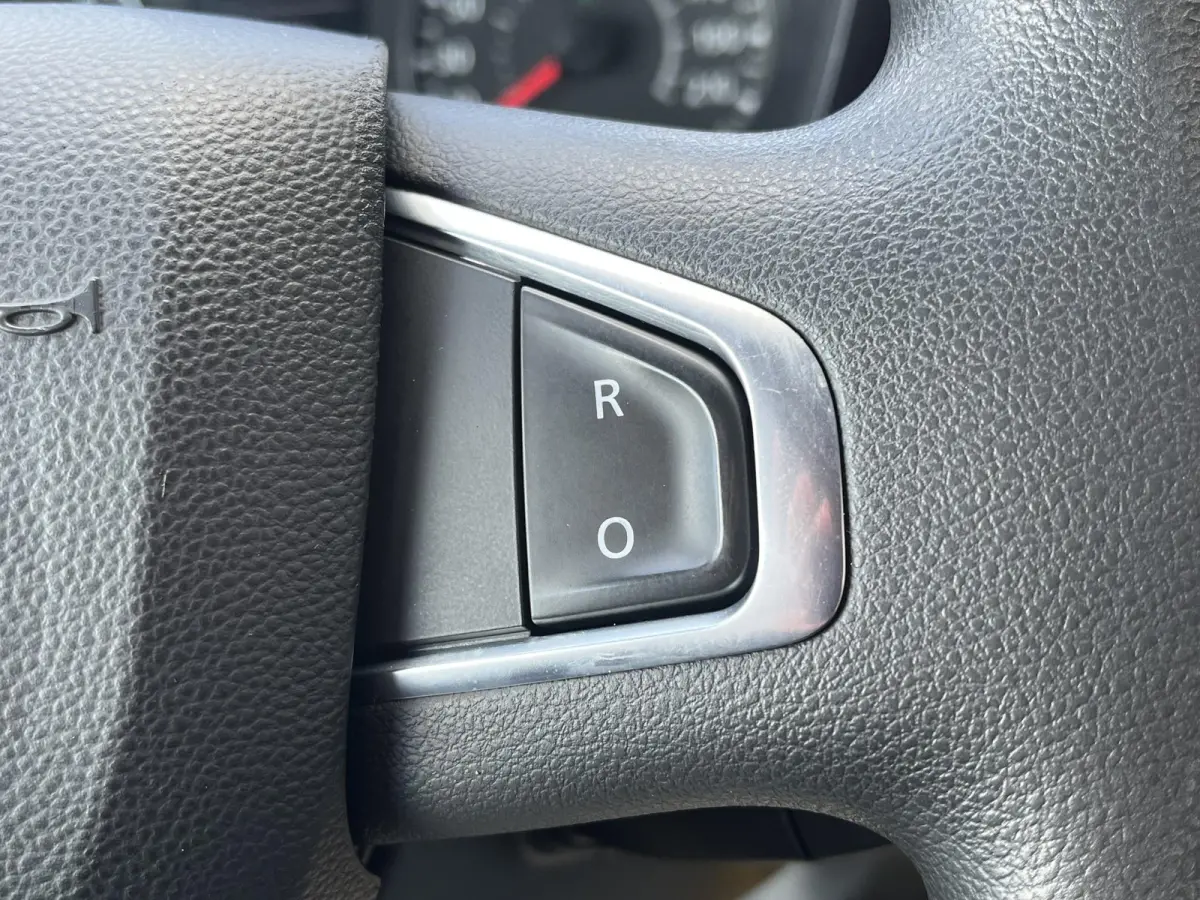 T35 2.3 dCi 150 L3H2*CARPLAY*NAV*CRUISE*A/C*3PERS*