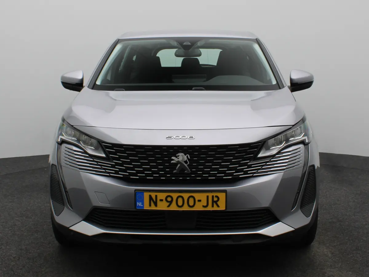 1.2 PureTech Blue Lease Active 3e Zitrij | Navigatie | Camera | Parkeersensoren | Cruise Control | Apple Carplay/Android Auto | 17" Lichtmetalen Velgen