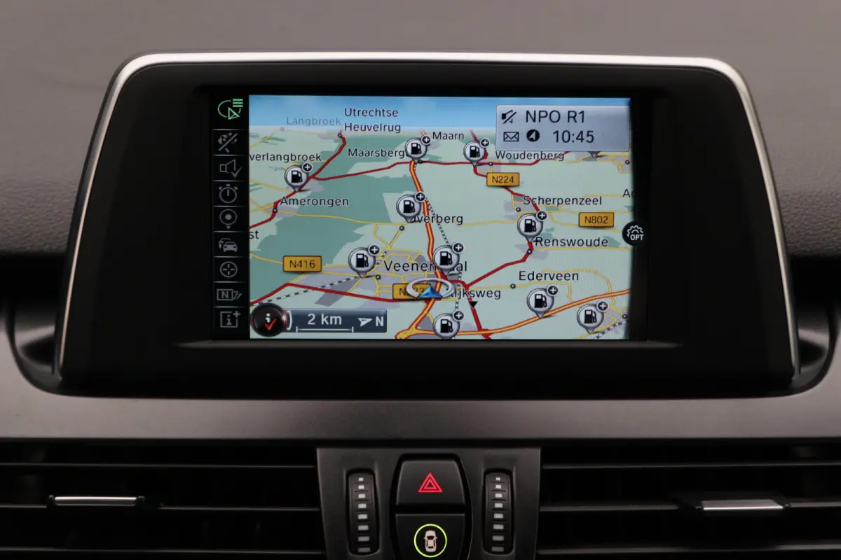 218i Executive Automaat Climate, Cruise, Navigatie, Bluetooth, LED, PDC, Elektrische Pakket, 16''