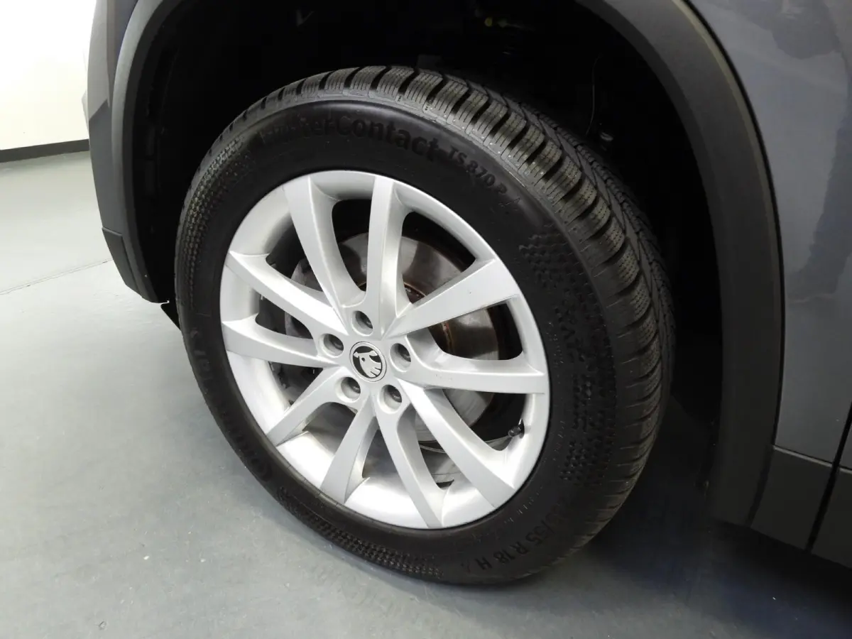 1.5 TSI Business Edition 7-Pers. NAVI/CAMERA/CLIMA/18"LMV!