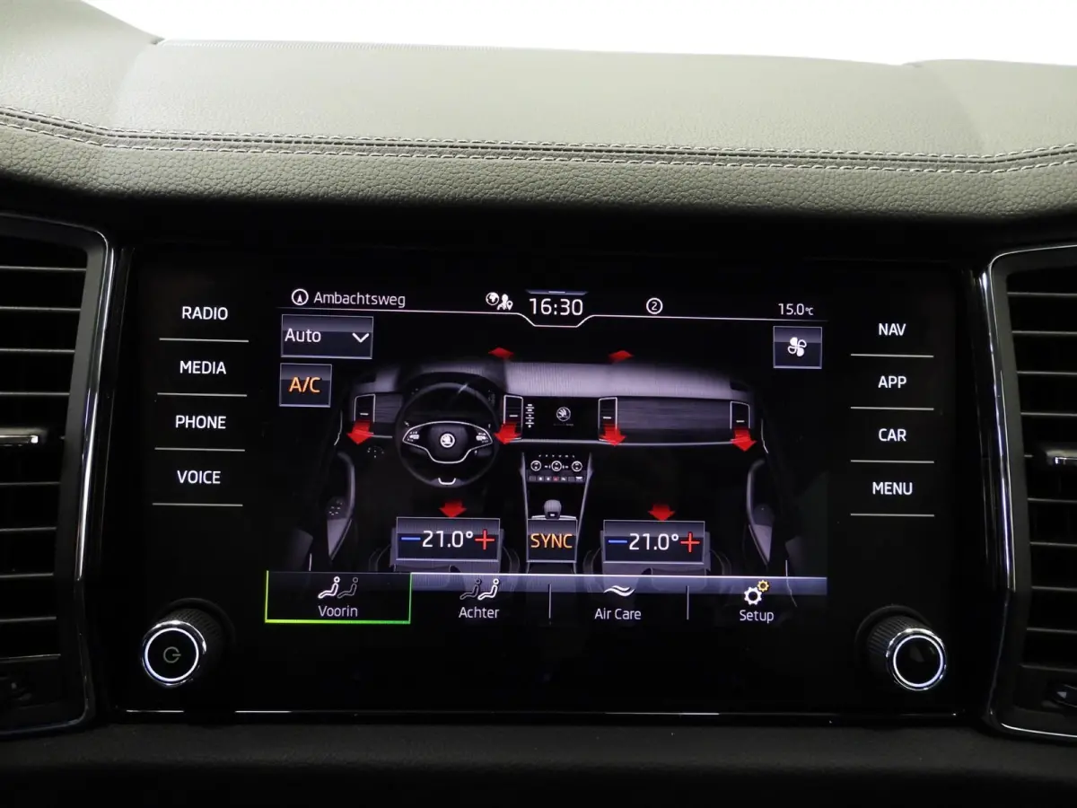 1.5 TSI Business Edition 7-Pers. NAVI/CAMERA/CLIMA/18"LMV!
