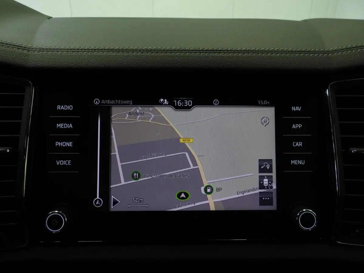 1.5 TSI Business Edition 7-Pers. NAVI/CAMERA/CLIMA/18"LMV!