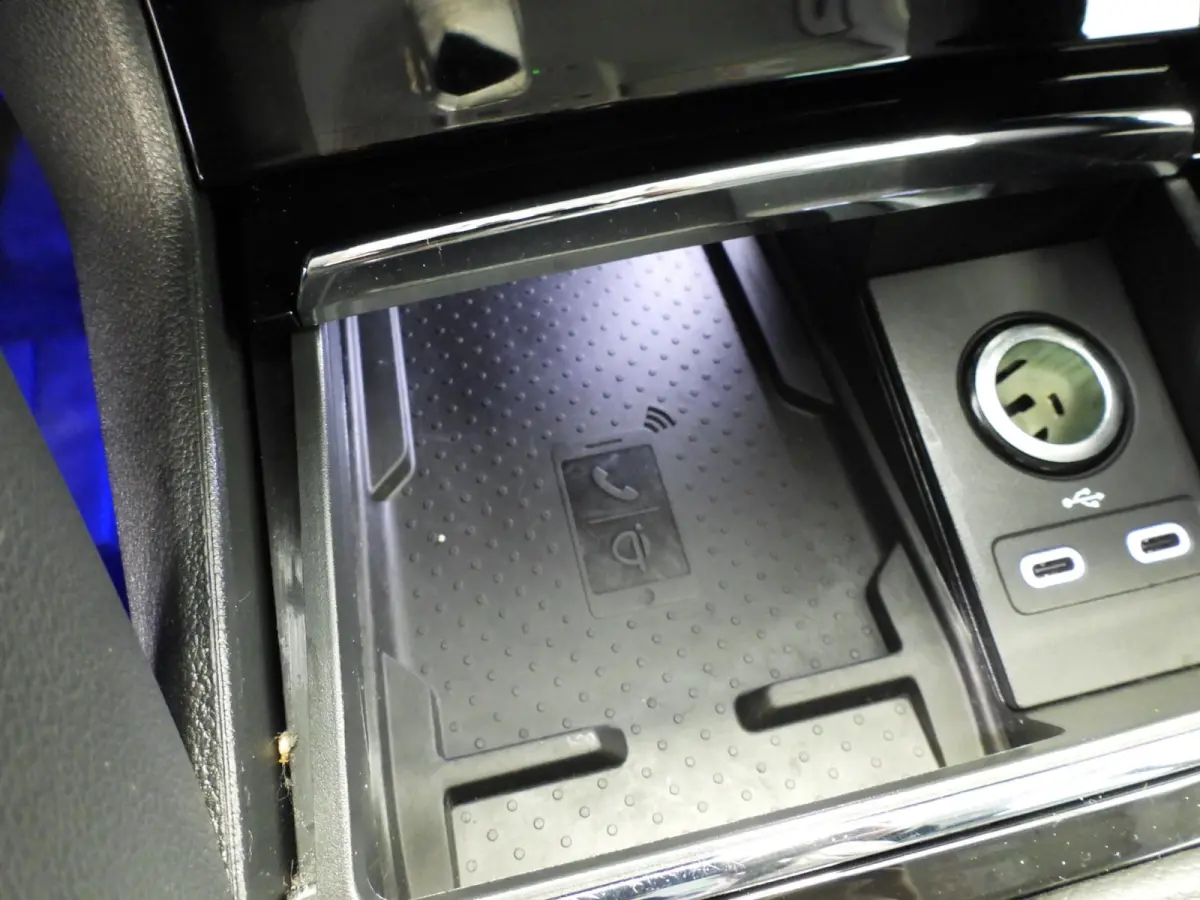 1.5 TSI Business Edition 7-Pers. NAVI/CAMERA/CLIMA/18"LMV!