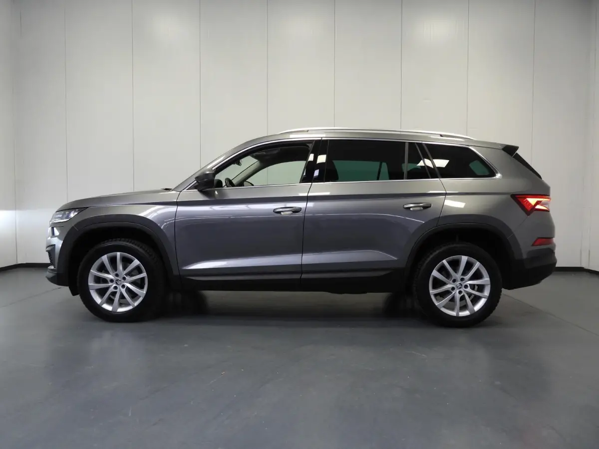1.5 TSI Business Edition 7-Pers. NAVI/CAMERA/CLIMA/18"LMV!