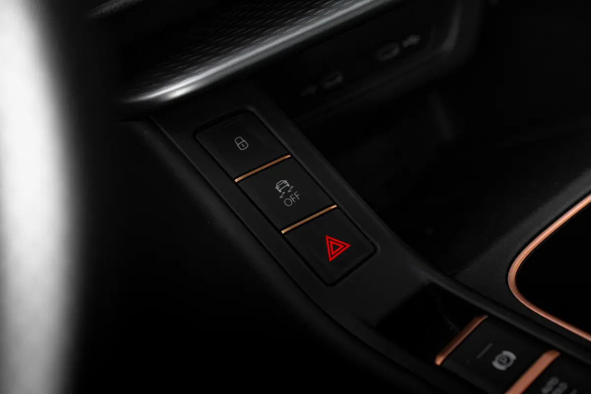 1.5 TSI e-Hybrid 272pk VZ Performance | Panoramadak | Trekhaak | 360 Camera | Sennheiser | 20"