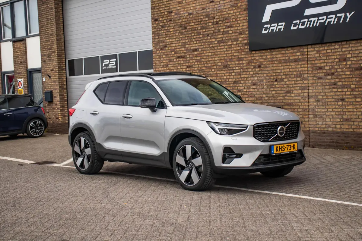 1.5 T5 Plug-in hybrid Ultimate Dark, Pano, Leder