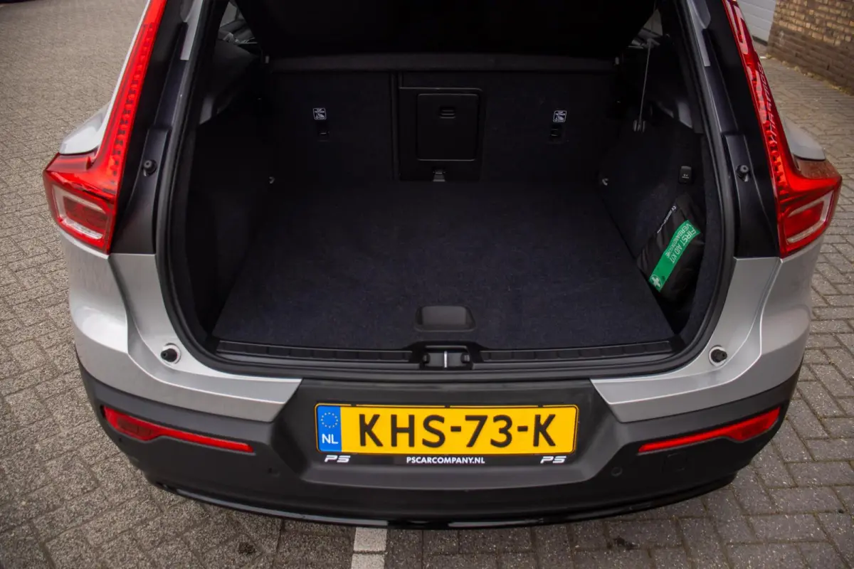 1.5 T5 Plug-in hybrid Ultimate Dark, Pano, Leder