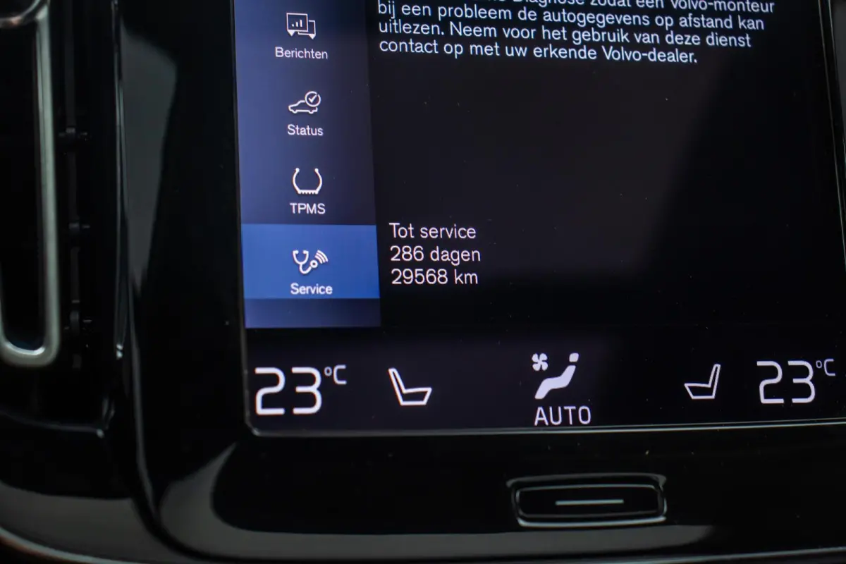 1.5 T5 Plug-in hybrid Ultimate Dark, Pano, Leder