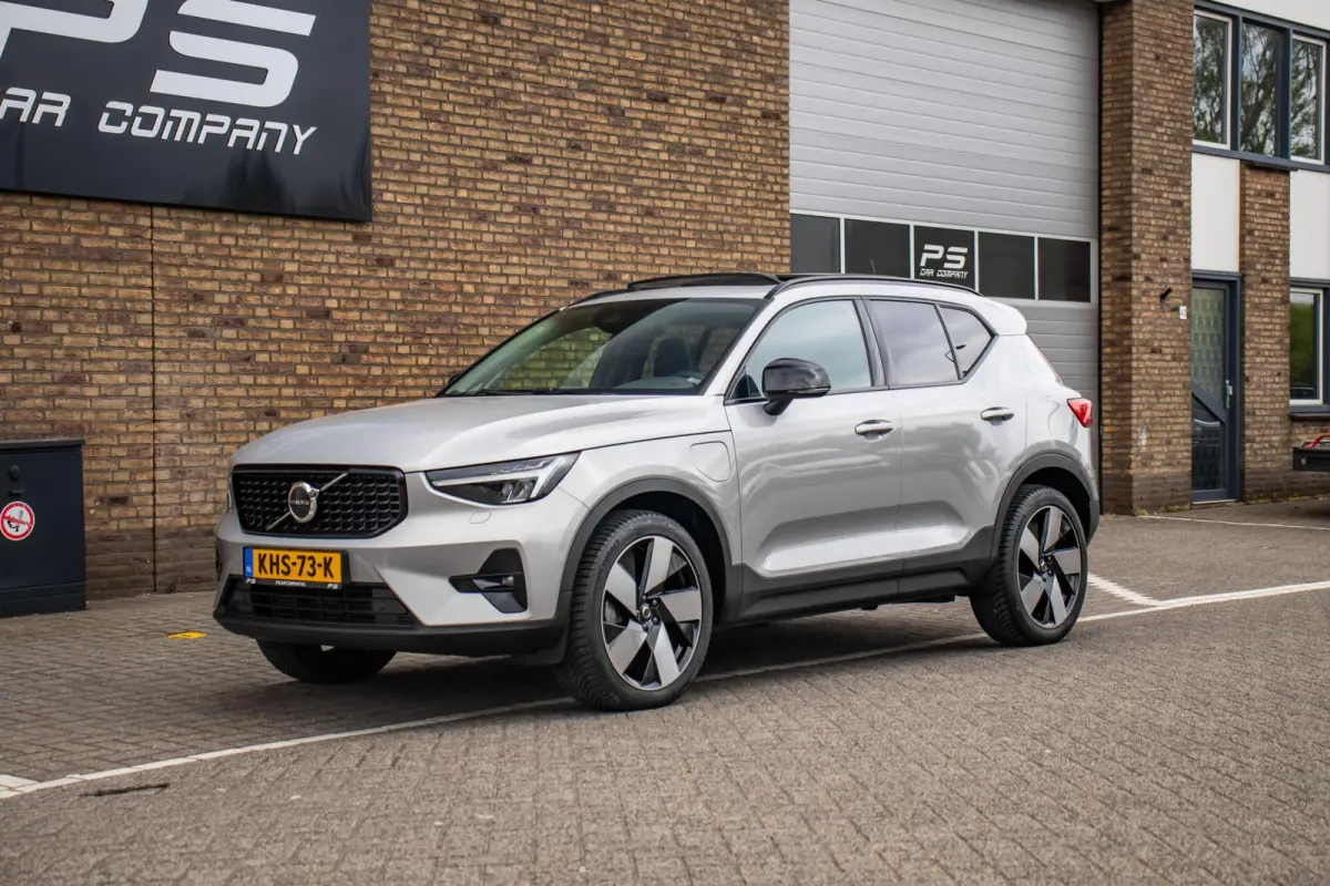 1.5 T5 Plug-in hybrid Ultimate Dark, Pano, Leder