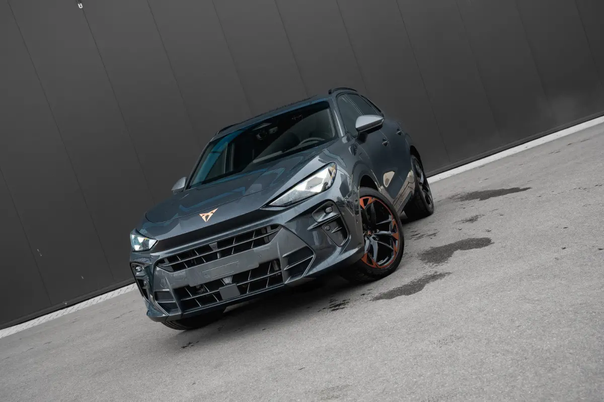 1.5 TSI e-Hybrid 272pk VZ Performance | Panoramadak | Trekhaak | 360 Camera | Sennheiser | 20"