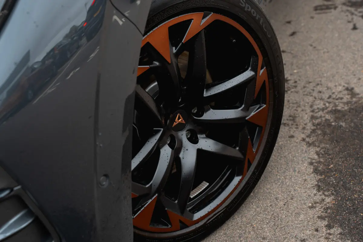 1.5 TSI e-Hybrid 272pk VZ Performance | Panoramadak | Trekhaak | 360 Camera | Sennheiser | 20"