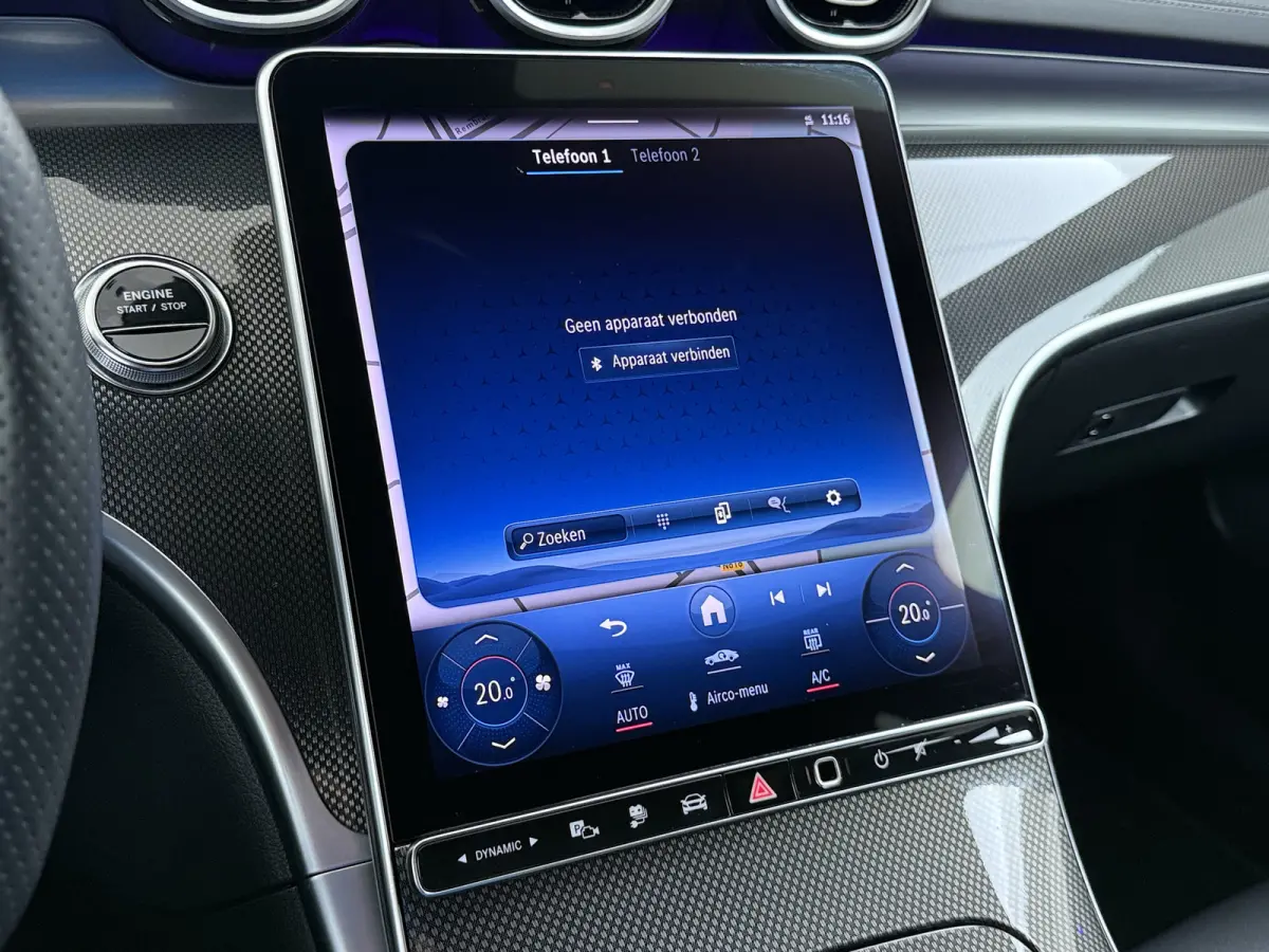 300e AMG // SoH 99% // Trekhaak // Memory // 360 Camera // Keyless // Digital Light // Privacy Glass // Carplay