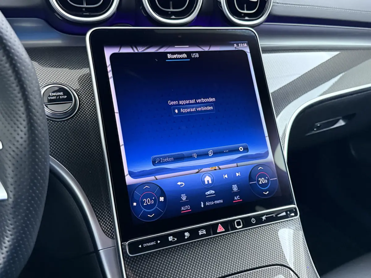 300e AMG // SoH 99% // Trekhaak // Memory // 360 Camera // Keyless // Digital Light // Privacy Glass // Carplay