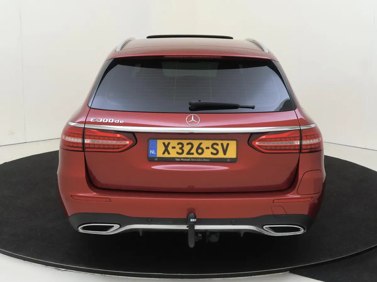 300 de AMG Line / Stoelverwarming / Panaroma-dak / Trekhaak /