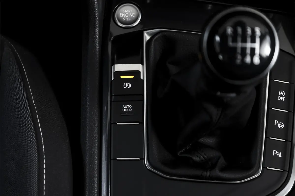 1.5 TSI ACT 150 PK Comfortline Business | Trekhaak | Adapt. Cruise | PDC | Camera | NAV + App. Connect | ECC | LM 17" |