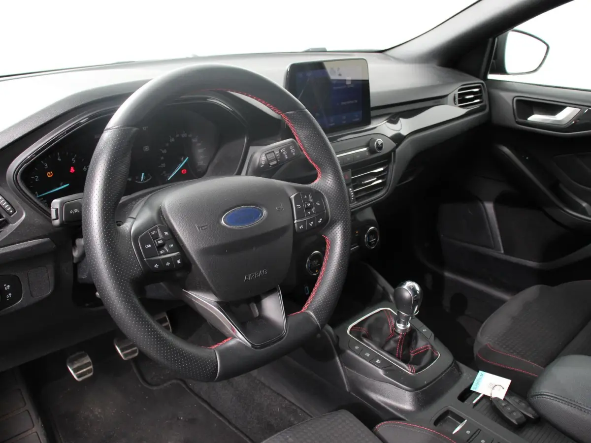 1.0 EcoBoost Hybrid ST Line Business Navigatie Cruise Control Privacy Glass Parkeer sensoren