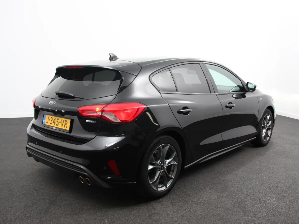 1.0 EcoBoost Hybrid ST Line Business Navigatie Cruise Control Privacy Glass Parkeer sensoren