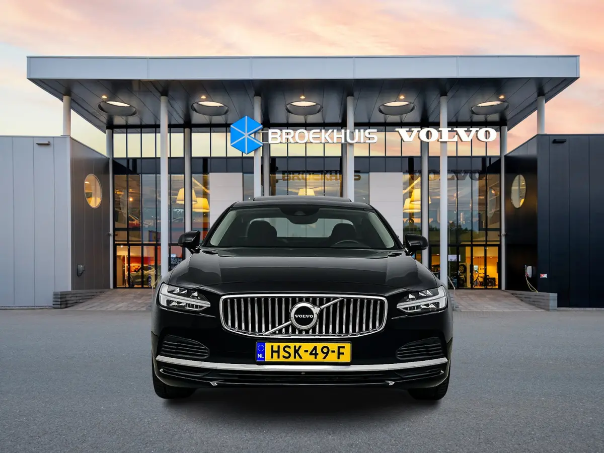 T8 Recharge Inscription | 18" | Schuifdak | Head-up | Leder Dashboard | Elektr. verst. Stoelen | Adaptieve Cruise | BLIS | Keyless | Parkeercamera | Stoel/Stuur/Achterbankverwarming