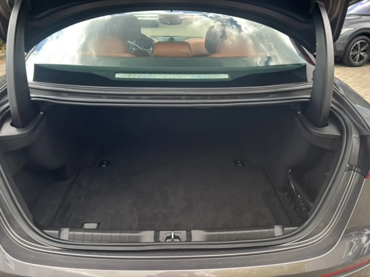 3.0 TDI BOWERS WILKINS/LEDER/CAMERA/NAVI/STOELVERW/ACC