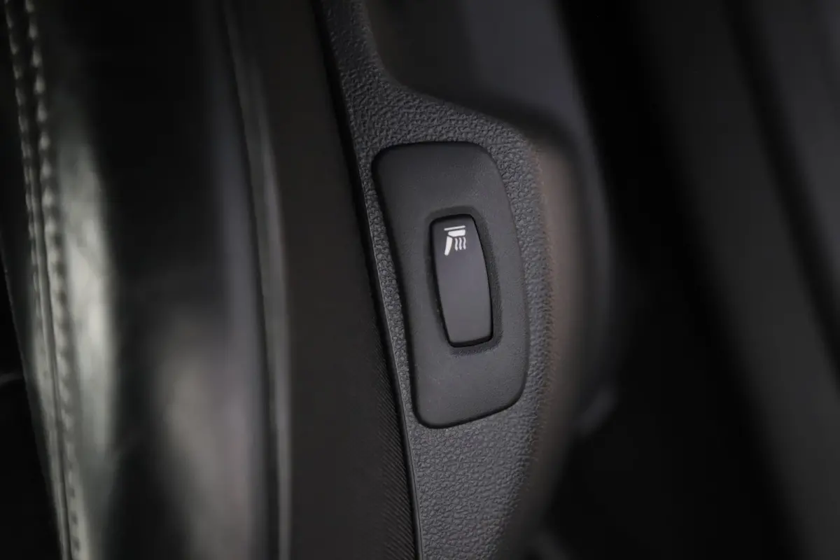 1.2 TCe Initiale Paris BOSE Lederen Bekleding Navigatie Achteruitrijcamera LED Stoelverwarming