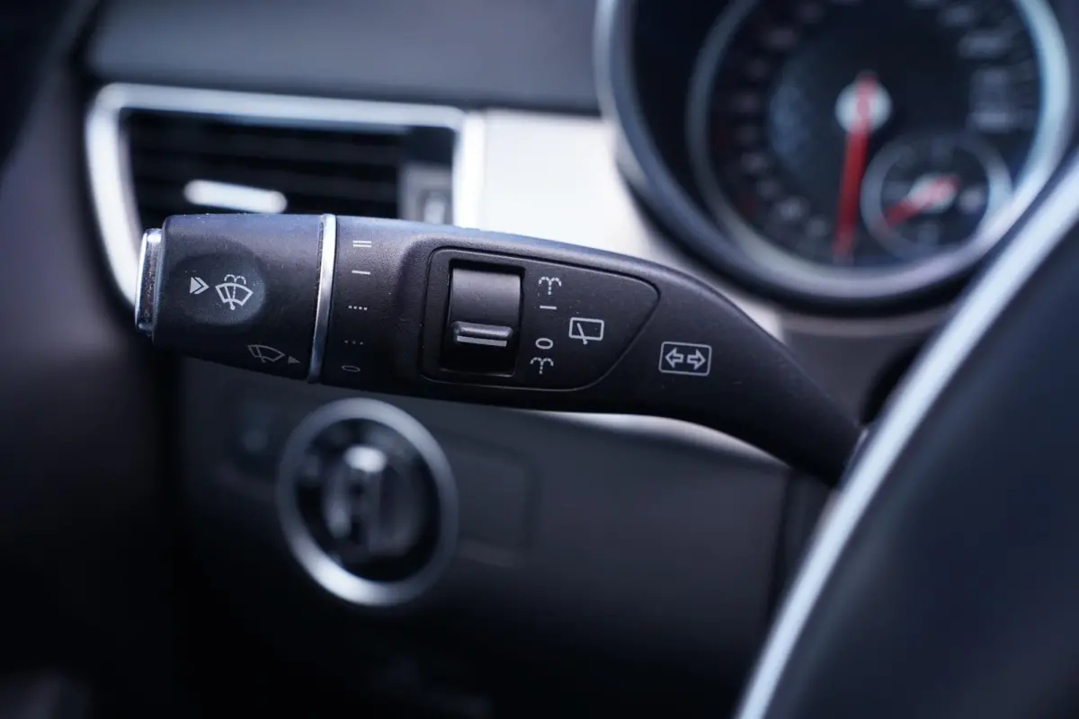 250 d 4MATIC AMG Sport Edition NAP Panodak Leder Luchtvering 21"-inch Soft-close Wegklapbare trekhaak Apple Carplay