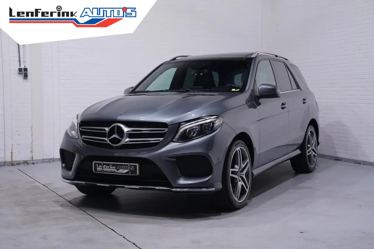 250 d 4MATIC AMG Sport Edition NAP Panodak Leder Luchtvering 21"-inch Soft-close Wegklapbare trekhaak Apple Carplay