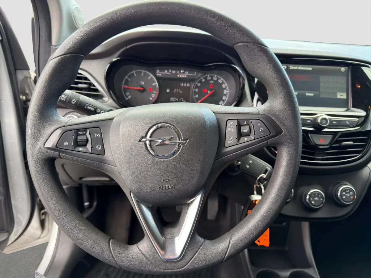 1.0 Online Edition Parkeersensoren | Carplay/android auto | Airco | Cruise control | DAB | Extra getint glas