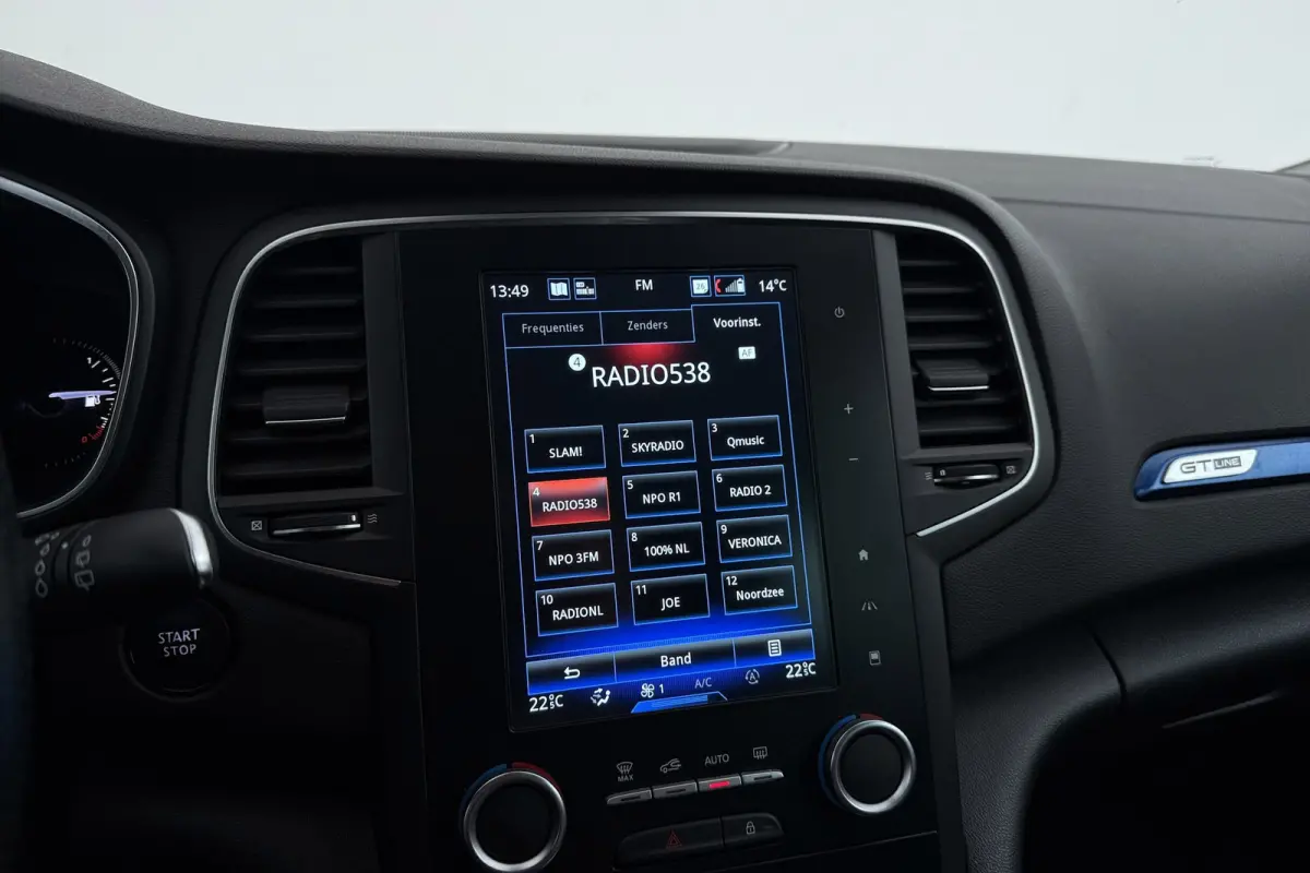 1.2 TCe GT-Line | 29.000 KM! | Camera | CarPlay | Dakdragers | Digital Cockpit | Sportstoelen |
