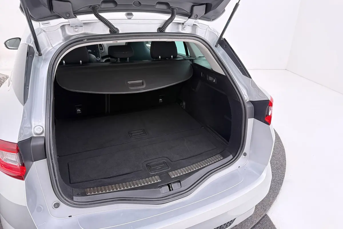 1.2 TCe GT-Line | 29.000 KM! | Camera | CarPlay | Dakdragers | Digital Cockpit | Sportstoelen |