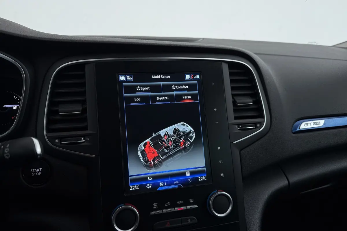 1.2 TCe GT-Line | 29.000 KM! | Camera | CarPlay | Dakdragers | Digital Cockpit | Sportstoelen |