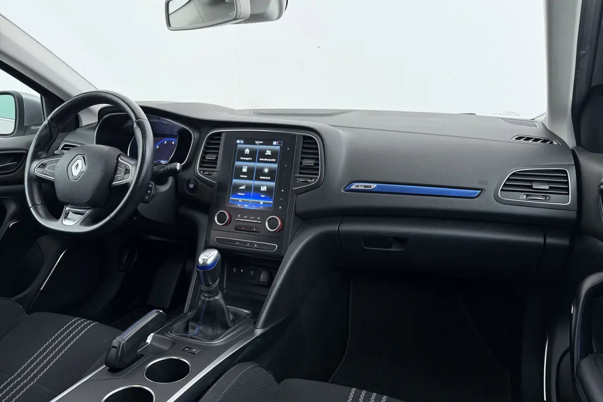 1.2 TCe GT-Line | 29.000 KM! | Camera | CarPlay | Dakdragers | Digital Cockpit | Sportstoelen |