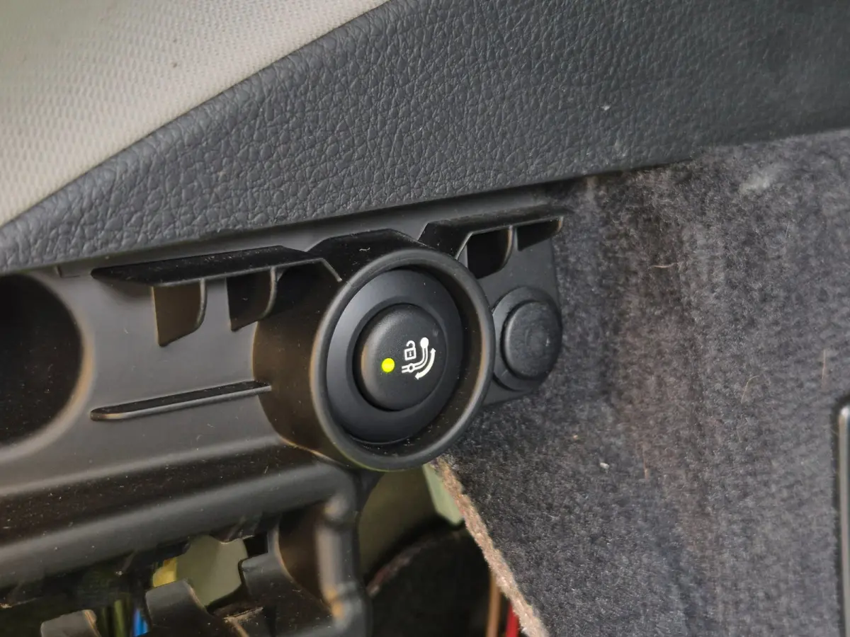 F31 Elk. Trekhaak Panorama Apple CarPlay Navi GR NAP Rijklaar ZGAN Runflat 18inch