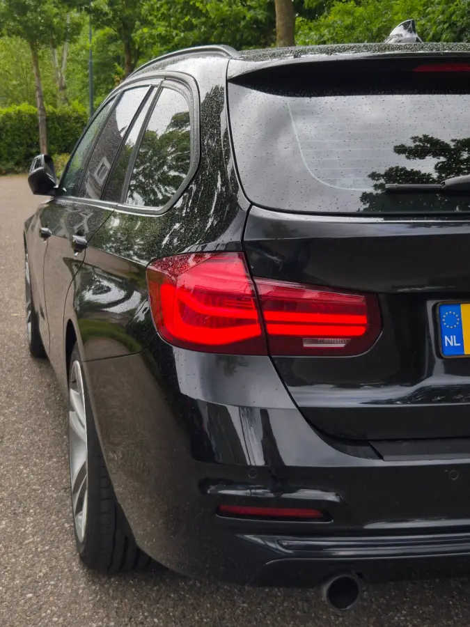 F31 Elk. Trekhaak Panorama Apple CarPlay Navi GR NAP Rijklaar ZGAN Runflat 18inch