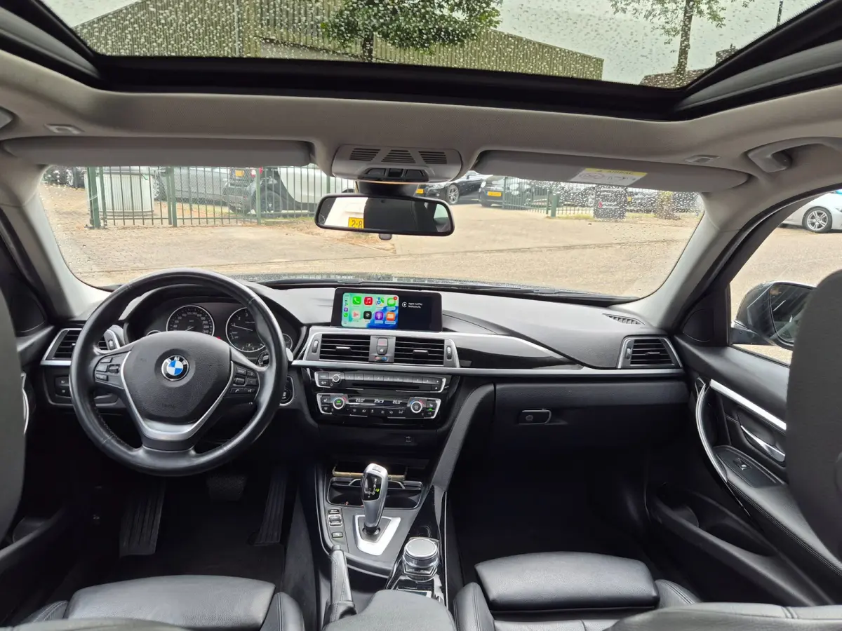 F31 Elk. Trekhaak Panorama Apple CarPlay Navi GR NAP Rijklaar ZGAN Runflat 18inch