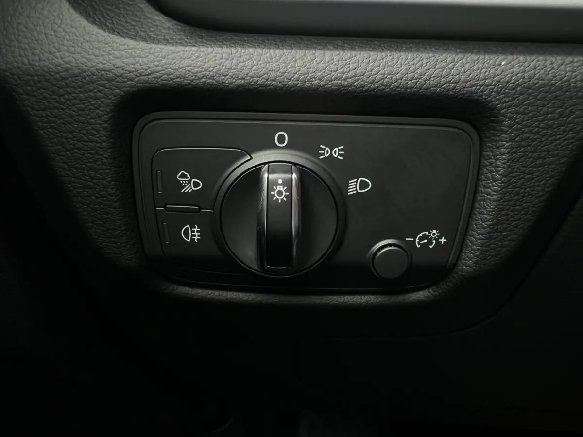 30 TFSI S-Tronic AUT. Pro Line CRUISE | NAV | PDC | LED | LMV 1'EIG