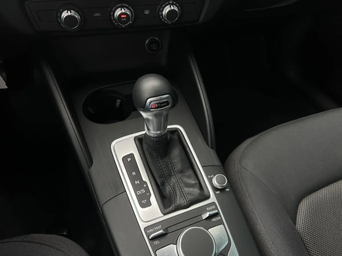 30 TFSI S-Tronic AUT. Pro Line CRUISE | NAV | PDC | LED | LMV 1'EIG
