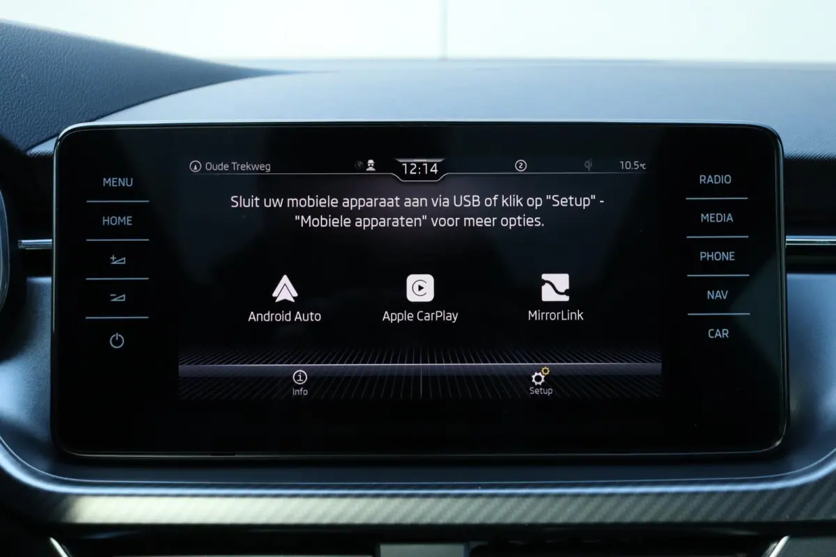 1.0 TSI Monte Carlo / 110PK! / Pano / Carplay / Virtual Cockpit / Camera / Trekhaak / 18'!