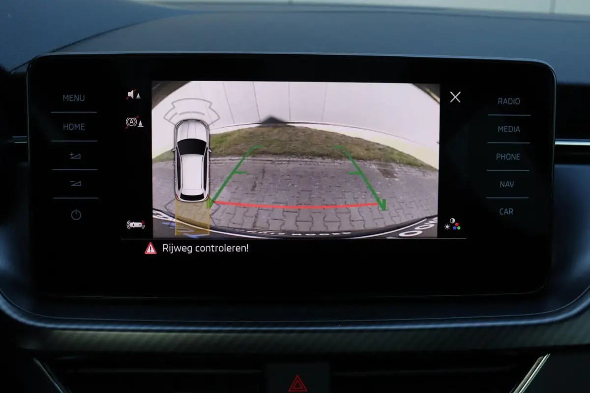 1.0 TSI Monte Carlo / 110PK! / Pano / Carplay / Virtual Cockpit / Camera / Trekhaak / 18'!