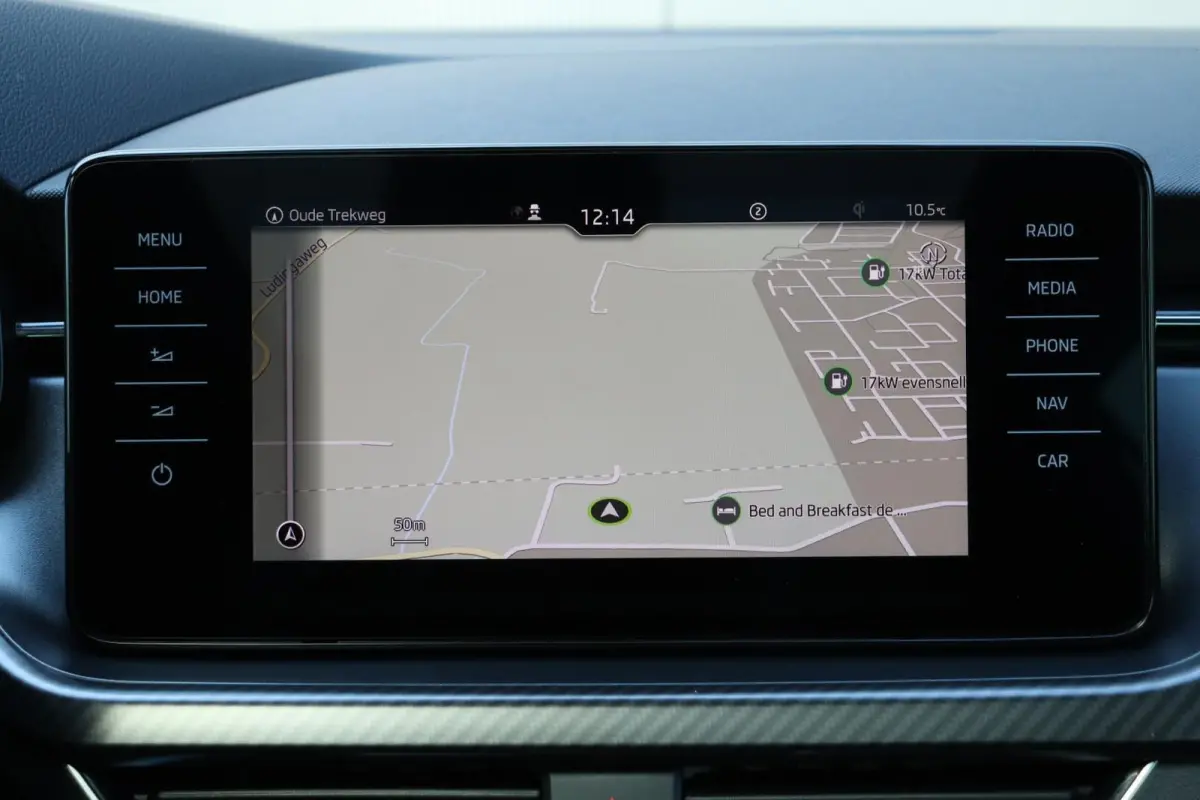 1.0 TSI Monte Carlo / 110PK! / Pano / Carplay / Virtual Cockpit / Camera / Trekhaak / 18'!