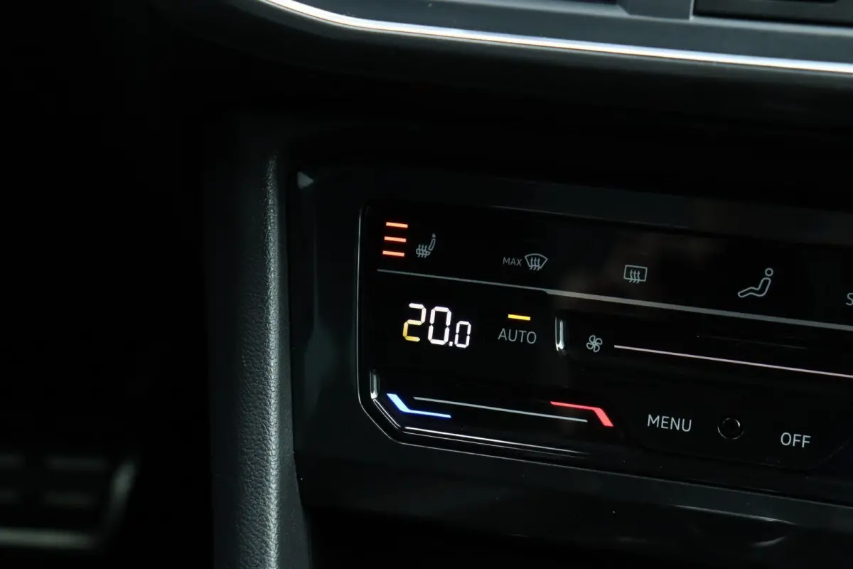 1.4 TSI e-Hybrid FR / 245PK / Vol Opties! / Virtual Cockpit / 360 Camera / Pano / LED / 20"!
