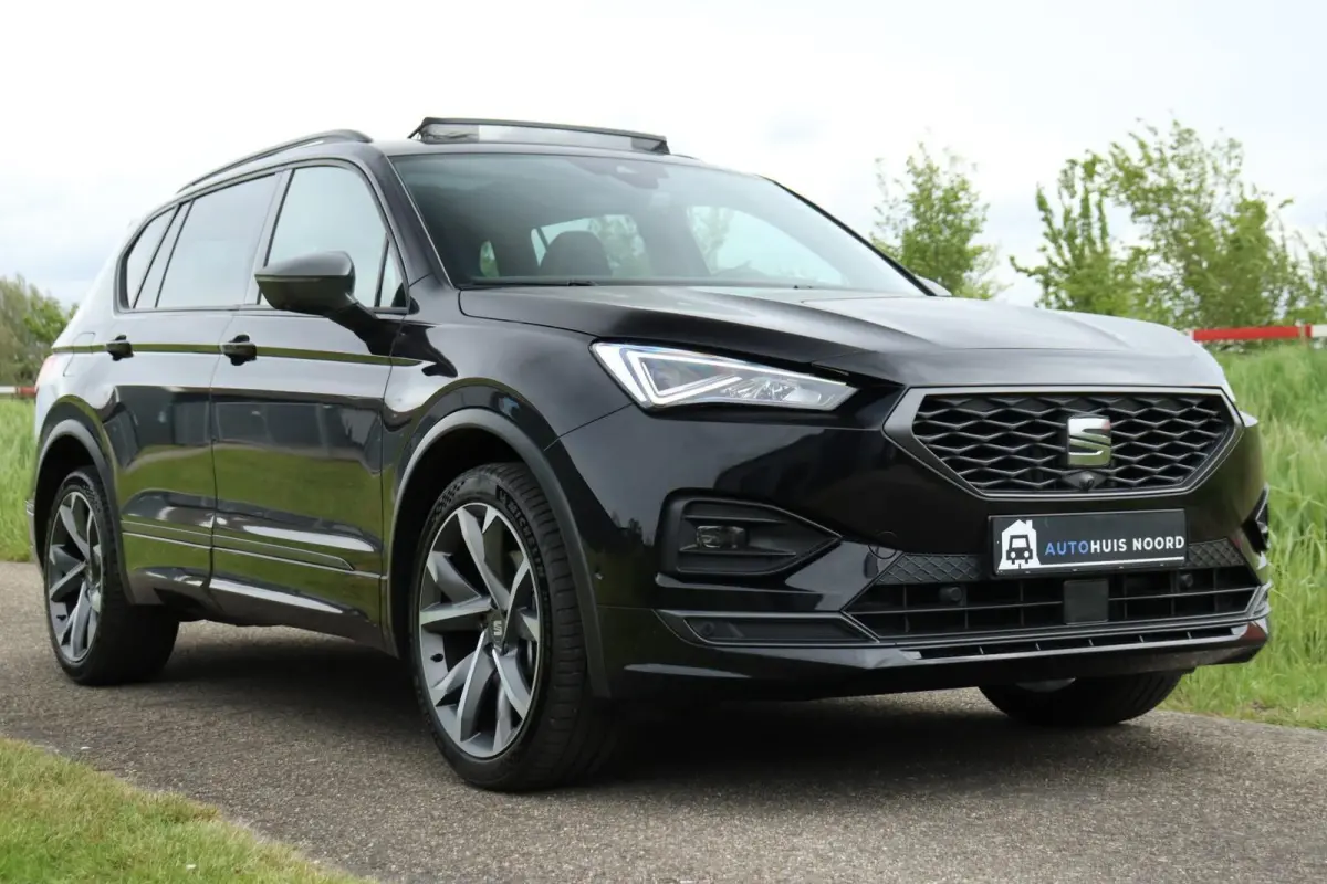 1.4 TSI e-Hybrid FR / 245PK / Vol Opties! / Virtual Cockpit / 360 Camera / Pano / LED / 20"!